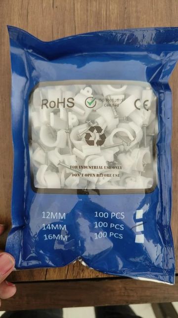 White Hi Tech 14mm PVC Cable Clip, Packaging Size: 100 pieces/packet - Image 2