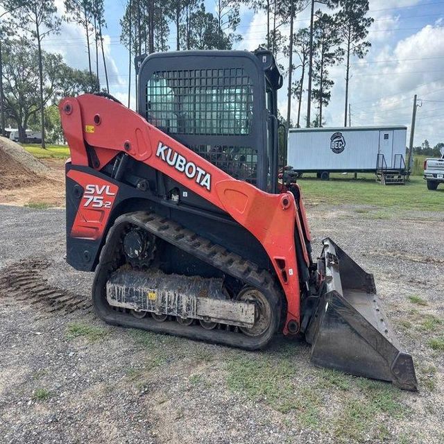 Commercial Skid Steer Loaders Built For Everyday Construction And Property Maintenance Tasks - Image 2