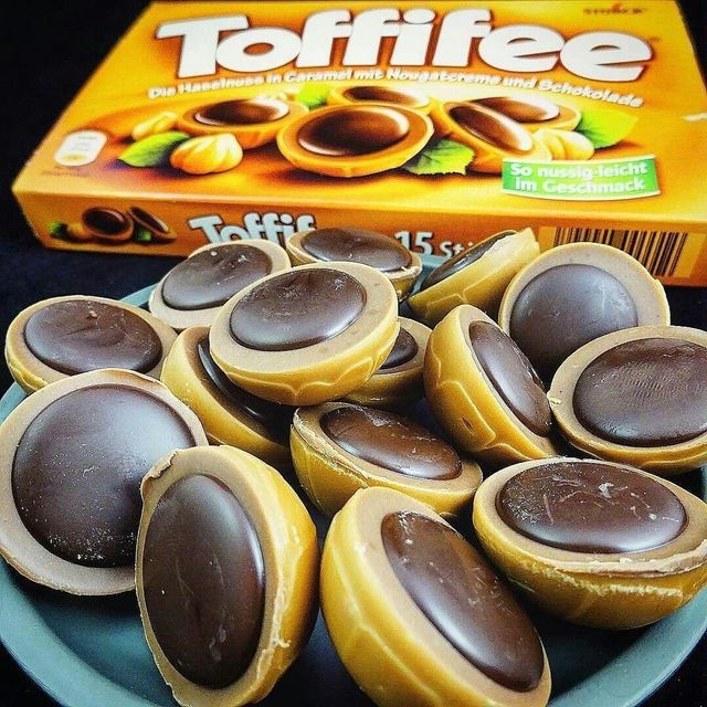 Toffifee Chocolate Candy With Creamy Hazelnut Filling And Smooth Caramel Coated In Fine Chocolate For Lasting Satisfacti - Image 3