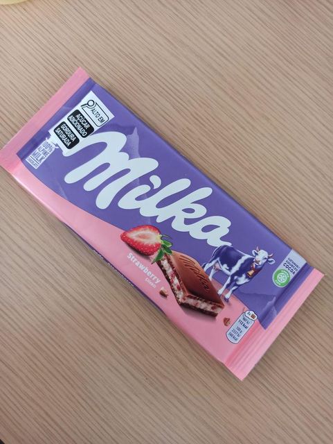 Fresh Milka 80g – 90g Classic Milk Chocolate Smooth Creamy Bite Delicious Snack for Home Office Travel and Special - Image 4