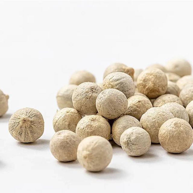 White Pepper Seeds Bulk Spicy Aroma and Flavor Peppercorns for Cooking Cheap Price Raw Dried Spices Including Cinnamon Cloves whatsap +255787979235 - Image 1