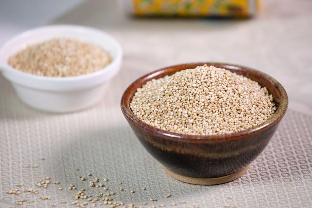 Wholesale Organic White Quinoa Seeds for Healthy Eating High Protein Gluten-Free Superfood Fast Shipping and Top Grade - Image 3