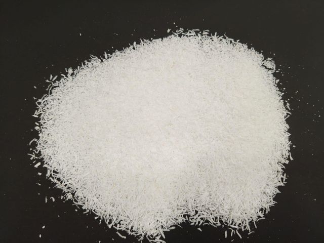Low Fat Desiccated Coconut - Image 1