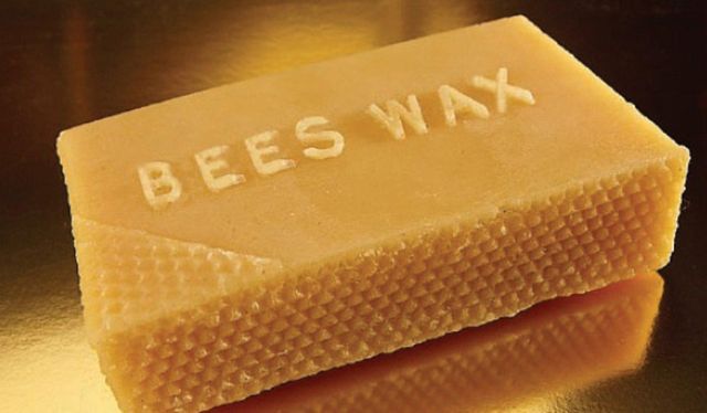 High Quality Honey Bee Wax With Excellent Purity For Cosmetic Industry Candle Makers And Artisan Craft Production - Image 1
