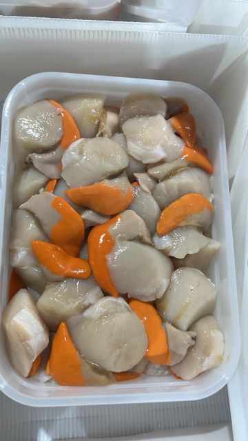 BEST SEAFOOD ROE-OFF SCALLOP MEAT(PECTINIDAE SEA FROZEN) A PREMIUM CHOICE FOR FINE DINING 10KG IQF PACKED FOR SALE - Image 3