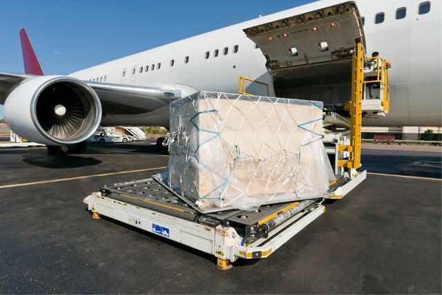 Air Freight - Image 2