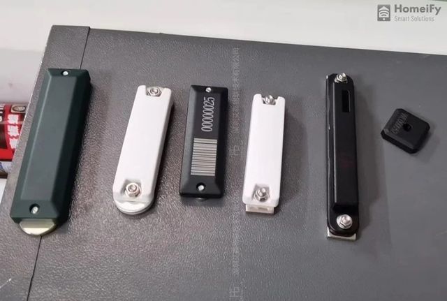 13.56 Mhz Rfid Anti Metal Tag Size Small Type Active RFID Frequency 13.56 MHz Frequency Support Hf And Uhf Material Abs, Epoxy, Or - Image 4