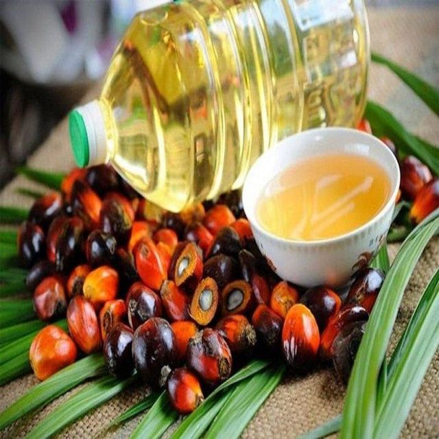 Wholesale Supply Factory Price Refined Palm Oil Daily Food Cooking Palm Oil - Image 2