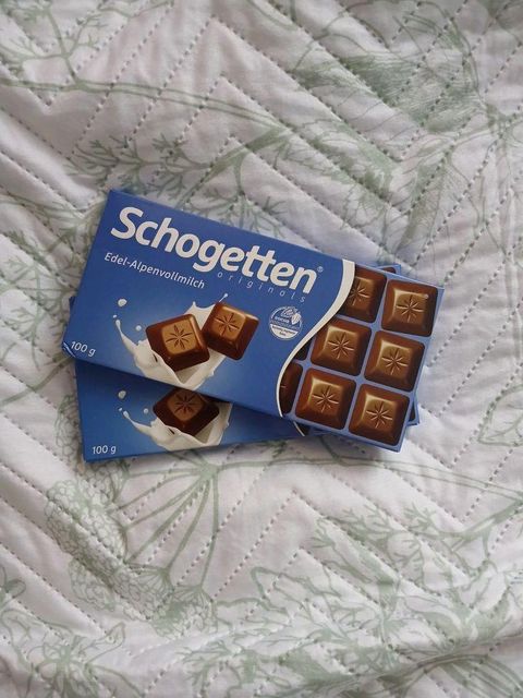 Buy Schogetten Chocolate With Smooth Milk Chocolate Flavor Crafted For Delicious Snacking And Special Celebrations - Image 4