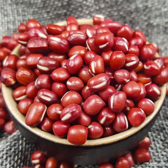red adzuki beans - Image 1