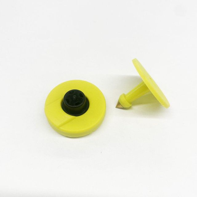 ISO11784/5 FDX-B 134.2KHz Round RFID Ear Tag Livestock Tracking Button Electronic Ear Tag China Supplier - Image 3