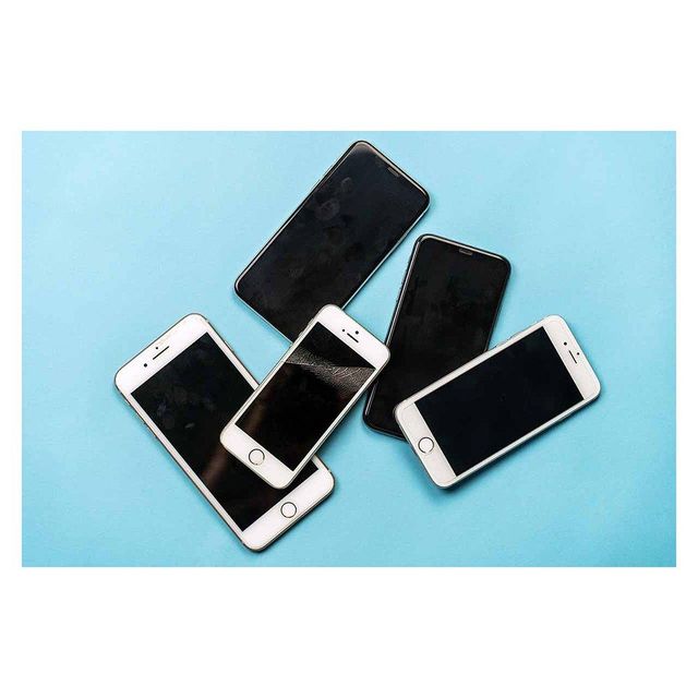 Premium Used Phone available for bulk supply and international export - Image 1