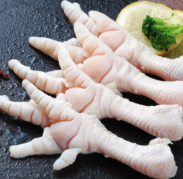 Chicken Feet Special Quality and Wholesale Price Chicken - Image 1
