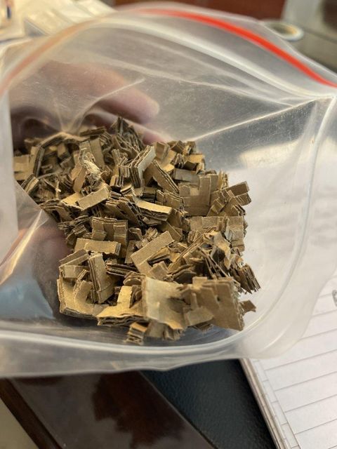 Shredded cardboard poultry bedding - Image 1