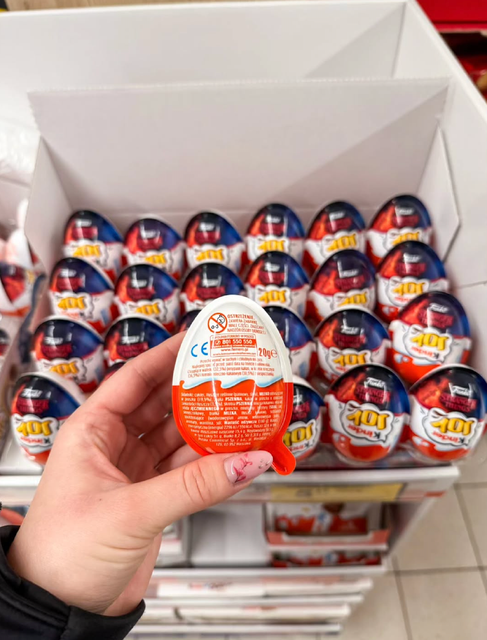 Delicious Fun TO SNACK TIME WITH KINDER JOY TOP RATED DAIRY SNACK MILK CHOCOLATE FOR SALE - Image 2