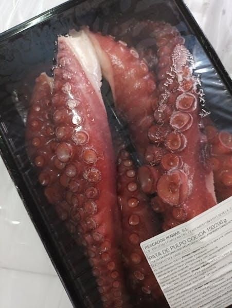 Frozen Fish: Cooked Octopus Leg. Octopus imported from prestigious fishing grounds. - Image 2