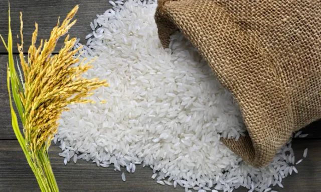 White Rice 5-25% Broken Premium Quality Long Grain Fresh Harvest Ideal For Food Service Wholesale - Image 3