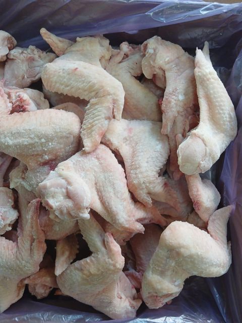 Frozen heavy hen Chicken wings; frozen heavy hen chicken quarters ; - Image 1
