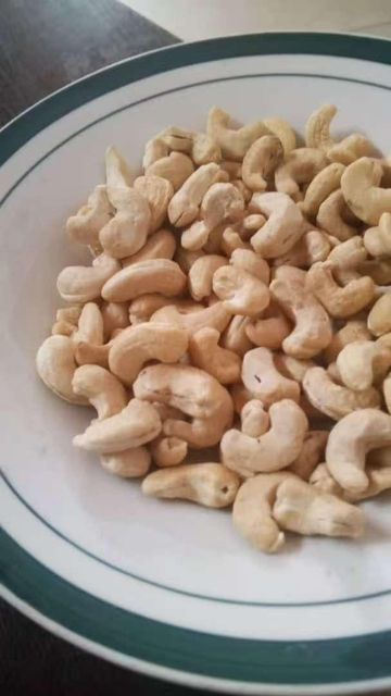 CASHEW NUTS - Image 1