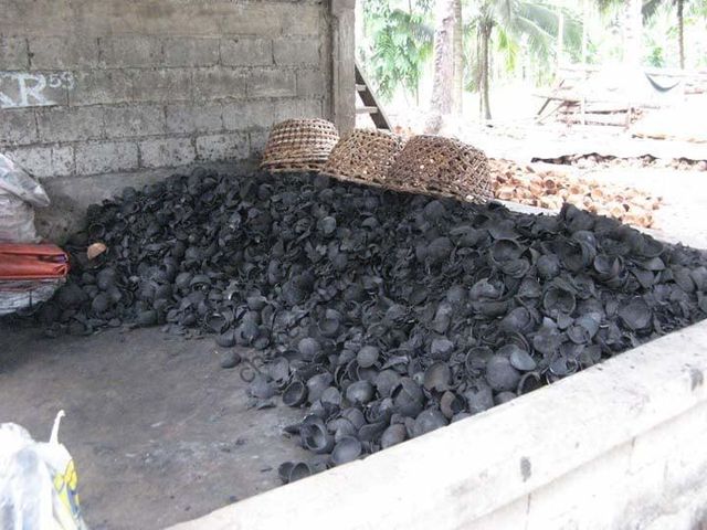 Own Brand Eco-friendly Machine-Made Coconut Shell Charcoal Briquettes High Hardness 7500J Calory for Hookah Use 2% Ash - Image 4
