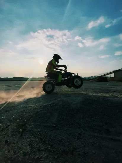 Electric Racing ATV 6kw 72V Lithium Quad off-Road for Sporting Use - Image 1
