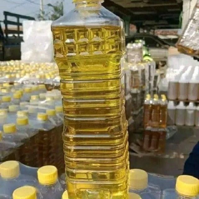 Refined Sunflower Cooking Oil 5L Plant Oil in Plastic Bottle for Family Kitchen and Food Service Buy Refined - Image 5