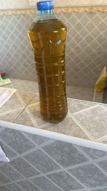 Used cooking oil Iodine Water 12/100g Max. Moisture (%) 12 Type used cooking oil Iodine Value Minimum 90 Free Fatty Acids Max 5% - Image 1