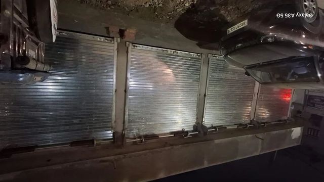MS Manual Rolling Shutter Material MS Operating Type Manual Control Components Key Switch Country of Origin Made in - Image 2