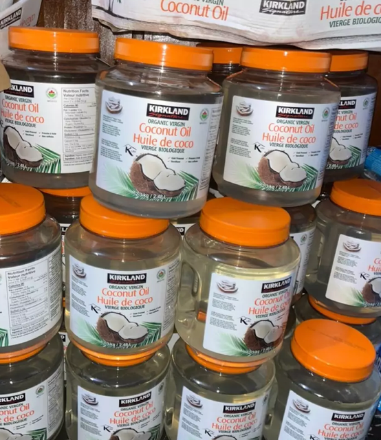 PREMIUM ORGANIC COCONUT OILS | Kirkland Signature Organic Coconut Oil Cold Pressed & Unrefined 2.48L - Image 2