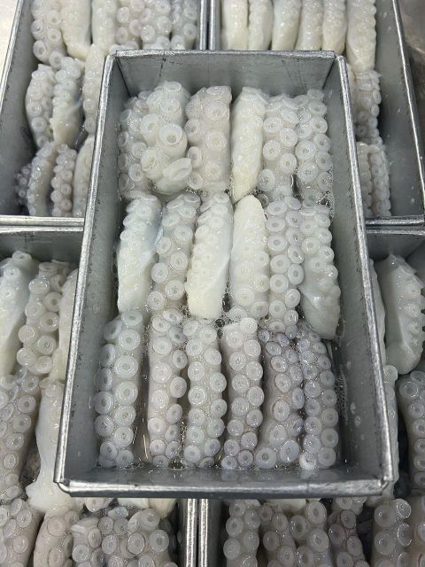 Frozen Cut Poulp Squid - Seafood Size L Size, M Size Price Range $5.8-$6.5 Freshness Level Frozen Place Of Origin Malaysia - Image 3