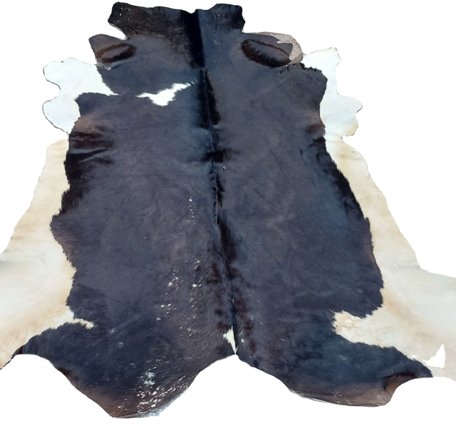 Wet Salted Cow Hides | Grade A Raw Bovine Hides | Wholesale Leather Industry Supply & Export - Image 2