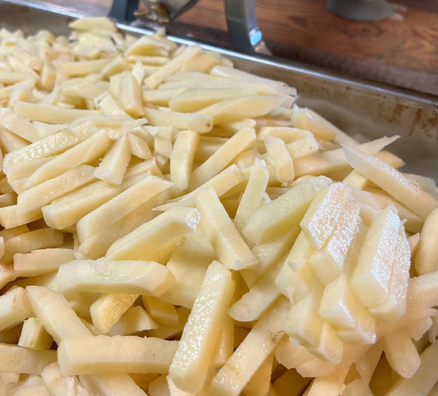 Best-Selling French Fries Frozen Vegetables 2.5kg,2.5Lb/ HALAL Fresh Frozen French Fries On Sale - Image 3