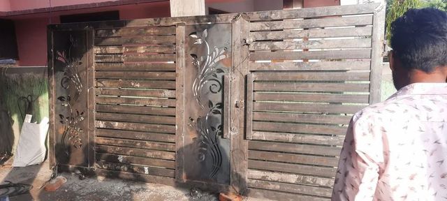 Mild Steel Door Frames 30 20 Weight 30 Type Outdoor Width 3 To 30 Ft Number Of Doors 2 Usage Residential Style - Image 6