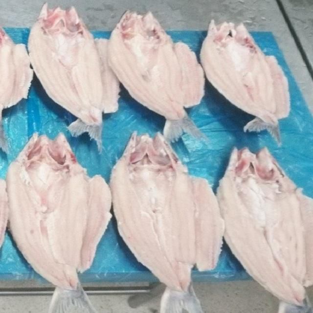 Frozen Fish Export Seafood Fish Price 10kg Weight Variety Sizes Pangasius Butterfly  With HACCP HALAL Certification - Image 4