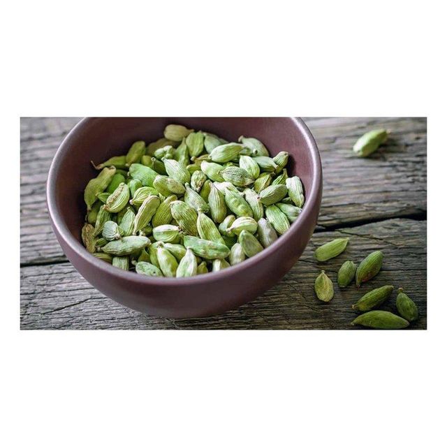 organic green cardamom elaichi pods for sale fresh aromatic spice for chai tea desserts baking sweets cooking and herbal wellness remedies with natural flavor and chemical free processing - Image 2