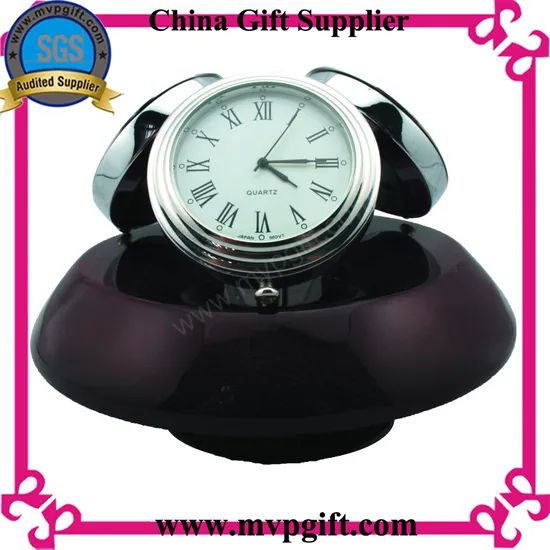 High Quality Wooden Quartz Table Clock - Image 3