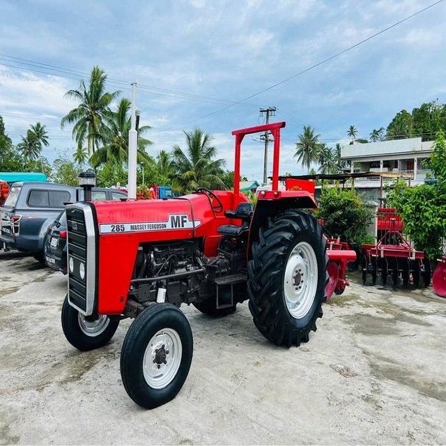 Reliable Massey Ferguson 285 Tractor 4WD Agricultural Machinery For Tough Farming Conditions And High Performance - Image 3
