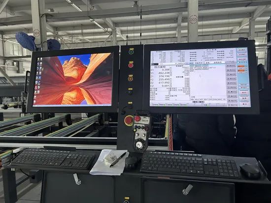 Powerful CNC Custom Aluminum Material Window and Door Making Laser Machine - Image 2