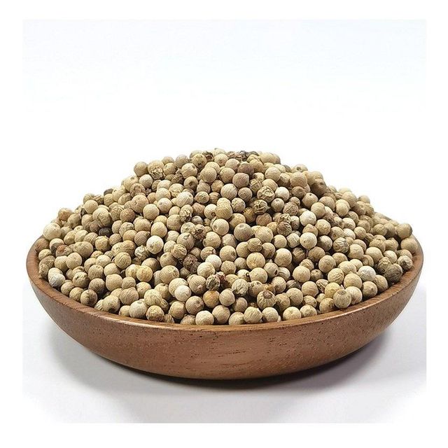 Fresh & Dried Premium Quality White Black Pepper Cool Dry Place Single Herbs & Spices Raw - Image 1