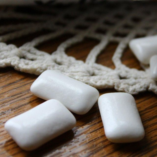 Hard chewing gum - Image 2