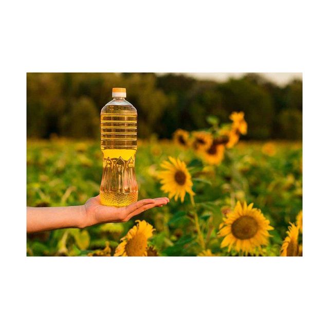 refined sunflower oil for food industry and household use versatile cooking oil with high smoke point smooth consistency and reliable quality for frying sautéing baking and salad dressing applications - Image 3