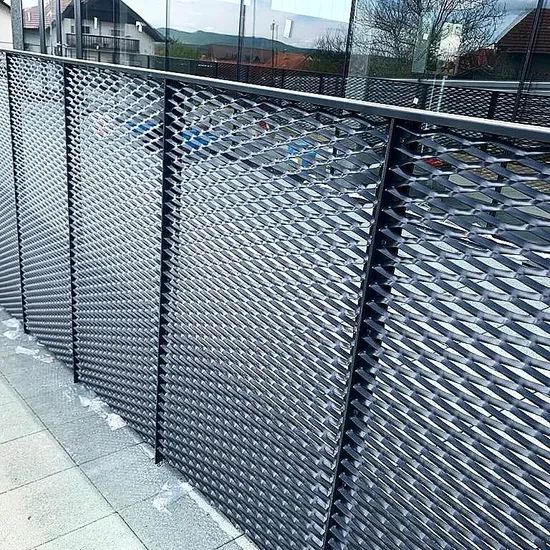 Metal Fencing Steel Panels Expanded Metal Mesh - Image 1