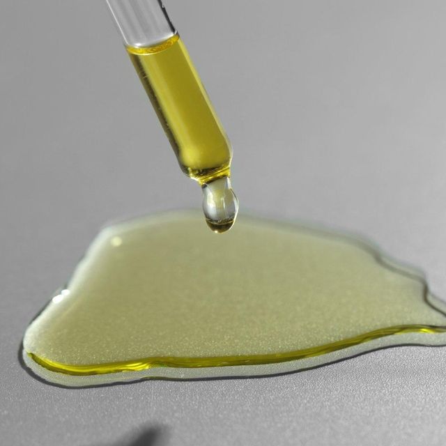 Pure Copaíba Oil-Resin from the Brazilian Amazon for Natural Skincare and Cosmetic Formulations - Image 2