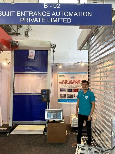 Motorised Polycarbonate Rolling Shutter Height 9feet Thickness 5.2 mm Brand Sandeep Sales Power (Wattage) 250 W Material - Image 7