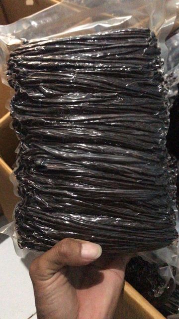 Vanilli Beans Papua New Guinea – product photo 1, product detail gallery
