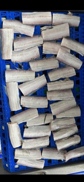 FROZEN HAIRTAIL - CUTTED ( STEAK) - RIBBON FISH - Cut Fillet Origin Vietnam Features Organic Freshness Level Frozen Place of Origin Việt Nam - Image 2