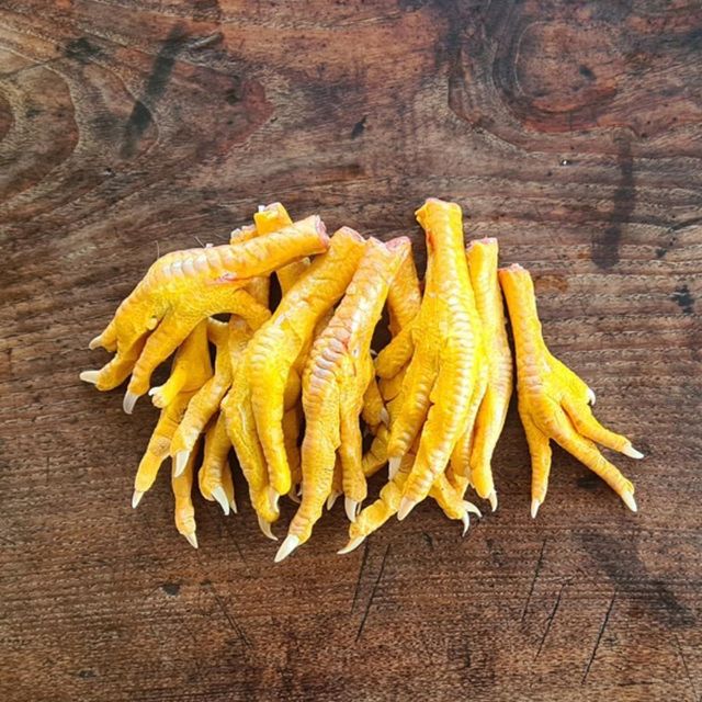Wholesale Frozen Chicken Feet Clean Sorted Frozen Chicken Feet Reliable Export Volume High Quality Chicken Feet Supply - Image 3