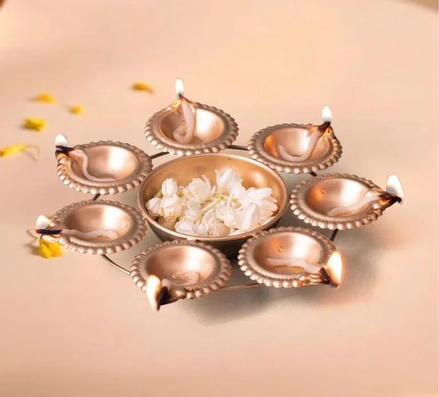 100 ML Golden Diwali Urli Color Golden Product Type Solid plain 7" Capacity 100 ML Country of Origin Made in India Code No 113 - Image 2