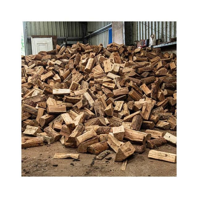 Wholesale Sawdust Briquettes Premium Quality - Image 3