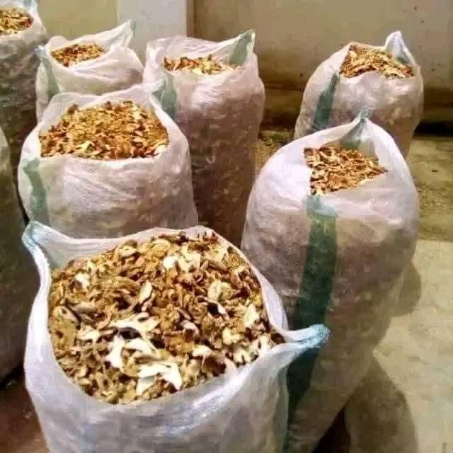 Dried Ginger Grade A Foreign Matter ≤ 1% Moisture Content ≤ 10% Place of Origin Nigeria Aroma Strong And Pungent Color Natural (no Artificial Coloring) - Image 5